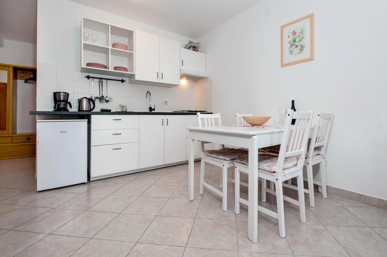 Apartments Vanda Rovinj Exterior photo