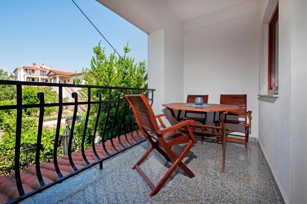 Apartments Vanda Rovinj Exterior photo