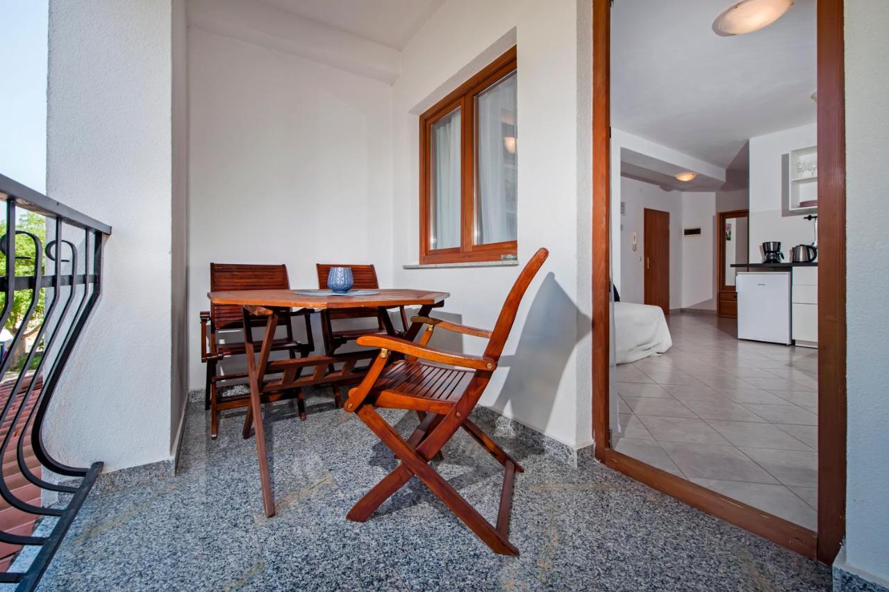 Apartments Vanda Rovinj Exterior photo