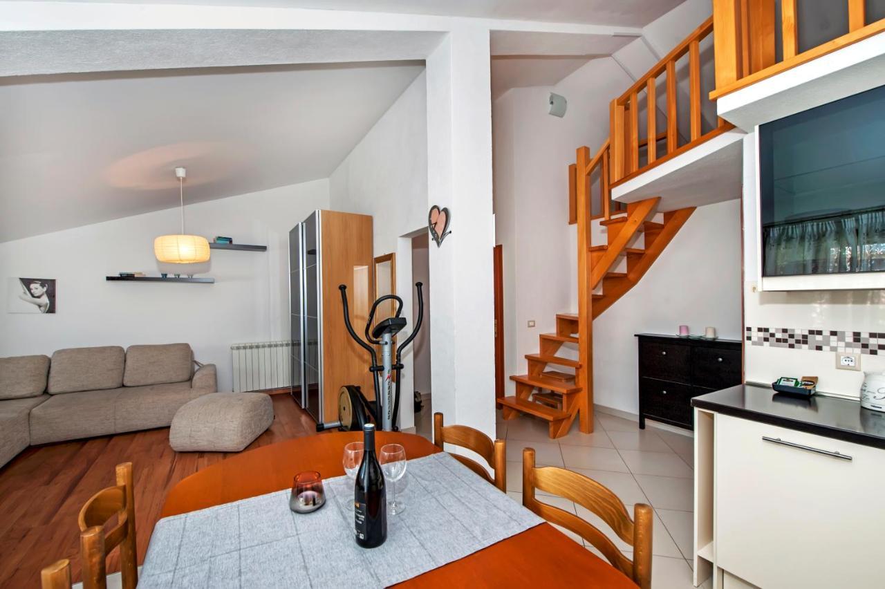 Apartments Vanda Rovinj Exterior photo
